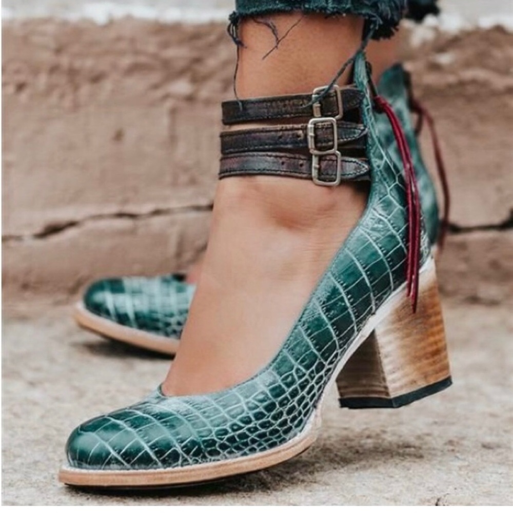 Freebird Randi Croco Heels